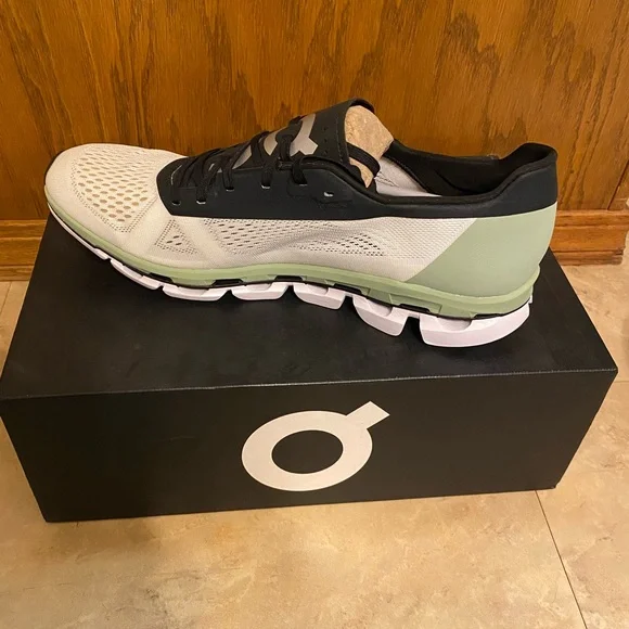 NWT On Cloudboom Running Shoes - Picture 4 of 8